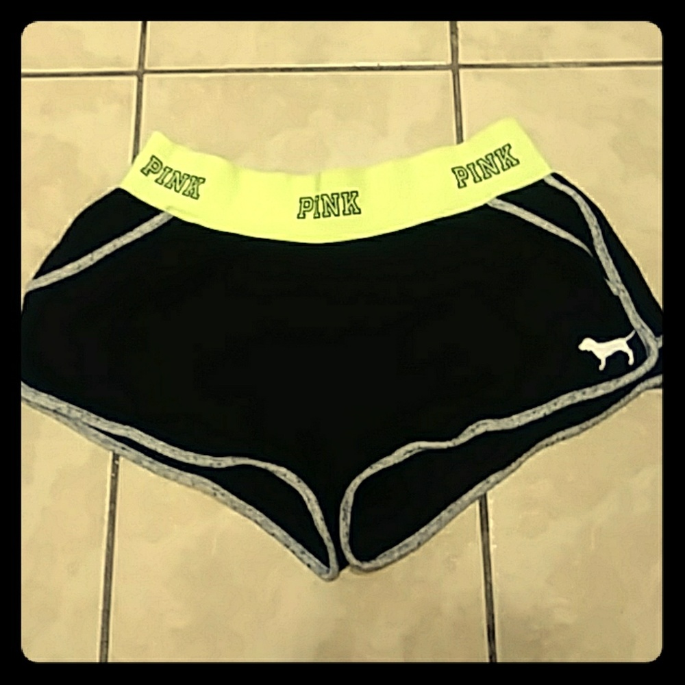 Victoria's Secret PINK shorts w/ pockets!
